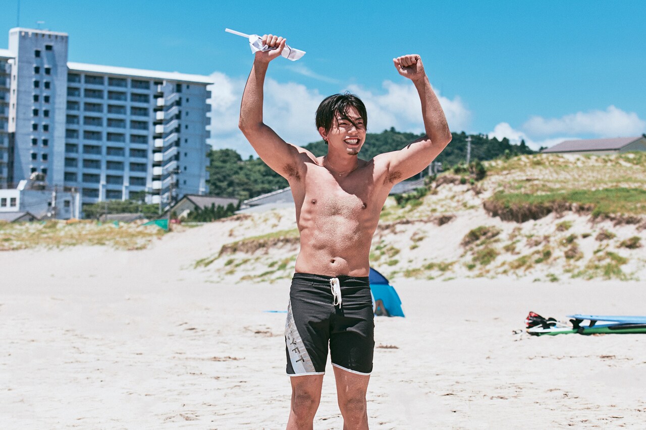 武知海青と海を満喫！（2/3） | THE RAMPAGE RIKUの「音楽大陸」 夏の