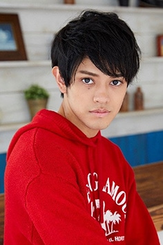 前田隆太朗