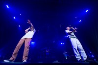 左からVIGORMAN、WILYWNKA。（Photo by cherry chill will.）