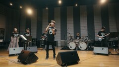 西川貴教「消臭力」の“勝手にCM音楽祭”開催、コーラスに高橋愛＆田中れいな