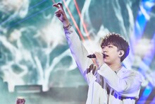 観音坂独歩を演じる伊東健人。