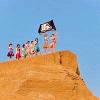 アップアップガールズ（仮）「FOREVER YOUNG 2021ver.」配信ジャケット