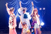 「#BOLT関東デマス ～初ライブツアーの巻～」東京・東京キネマ倶楽部公演より、第2部の様子。（撮影：笹森健一）