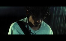 WANIMA「離れていても」MVより。