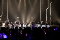 志麻「SHIMA LIVE TOUR 2021 -re:noise-」最終公演の様子。（撮影：堀卓朗［ELENORE］）