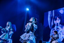 #ババババンビ「#大馬鹿者祭」の様子。（撮影：藤井拓）