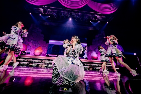 #ババババンビ「#大馬鹿者祭」の様子。（撮影：藤井拓）