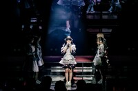 #ババババンビ「#大馬鹿者祭」の様子。（撮影：藤井拓）