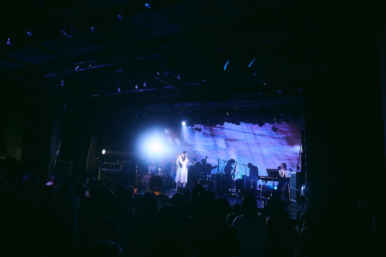 「Ilie first live」の様子。（撮影：稲垣謙一）
