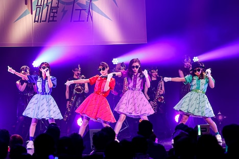 TEAM SHACHI（撮影：笹森健一）