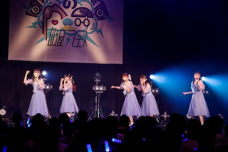 CROWN POP（撮影：笹森健一）