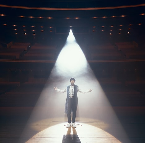 オーイシマサヨシ「エンターテイナー」通常盤ジャケット