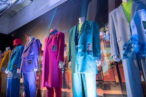 FANTASTICS from EXILE TRIBEが着用したASTRO9の衣装。（写真提供：LDH JAPAN）