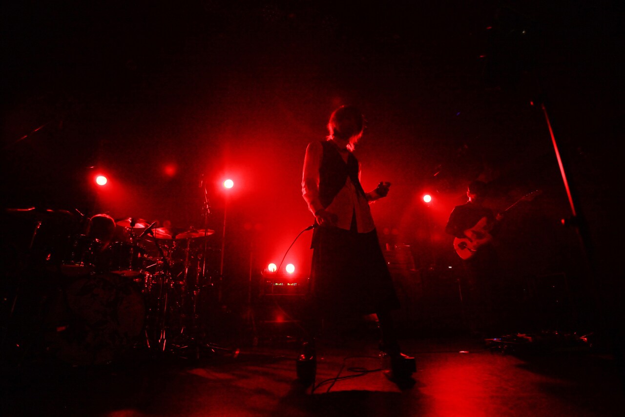 ACID ANDROID、中断のツアーファイナル振替公演はキャパシティ拡大して開催