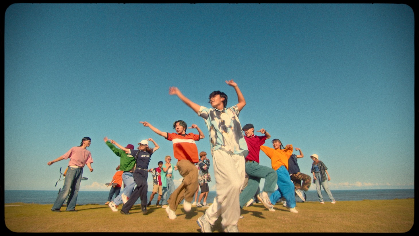 Ayumu Imazu「Juice」ミュージックビデオより。