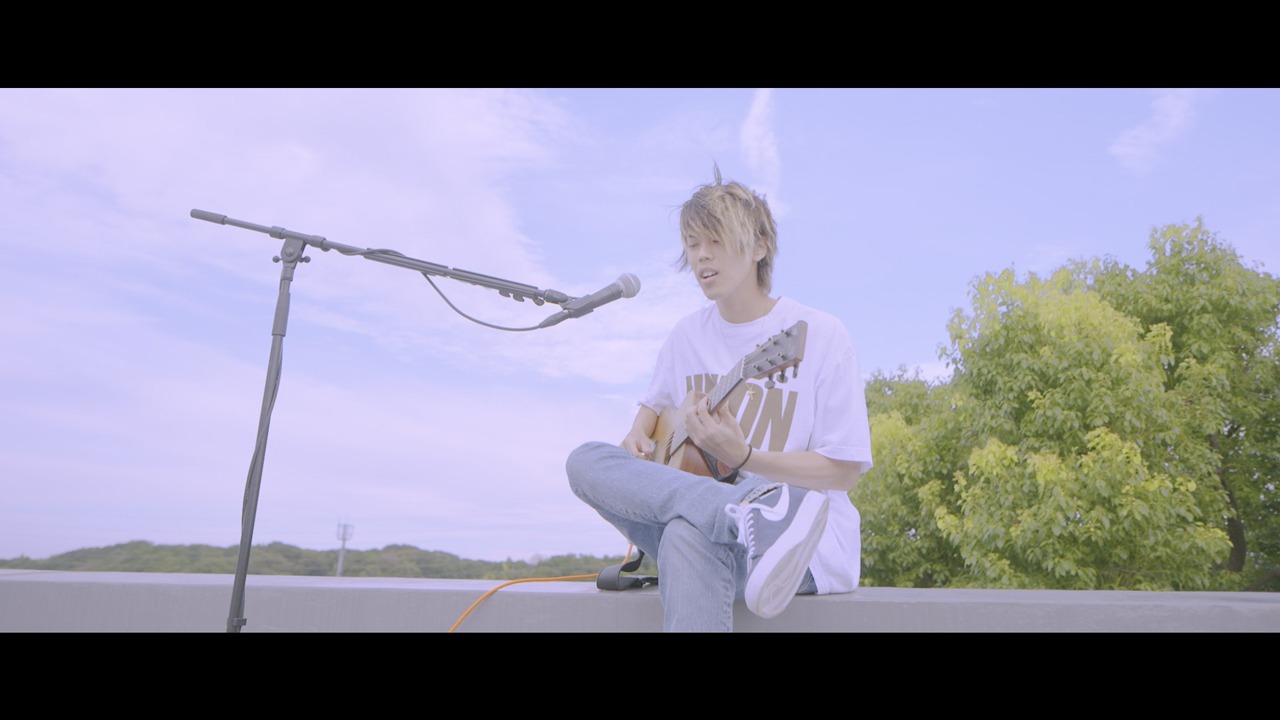 ReN「Laid back」アコースティックライブ映像のサムネイル。