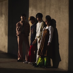 chilldspot・比喩根&ジャスティンが今夜「SONAR MUSIC」出演、弾き語りでのパフォーマンス披露