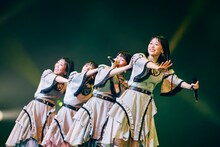 RYUTist「10th Anniversary RYUTist "HALL" LIVE@りゅーとぴあ劇場」の様子。