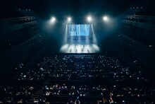 RYUTist「10th Anniversary RYUTist "HALL" LIVE@りゅーとぴあ劇場」の様子。