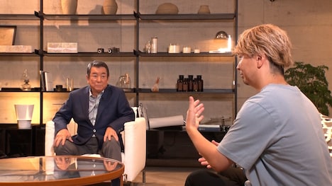 加山雄三とSHOCK EYE（湘南乃風）。(c)日本テレビ