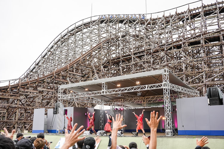 BiS、PARADISES、豆柴の大群が大分・城島高原に集結！「夏のWACK祭り」で熱演（ライブレポート / 写真32枚） - Vimarsana News