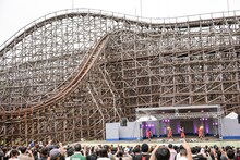 BiSのライブの様子。