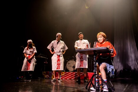 斉藤朱夏「朱演 2021 LIVE HOUSE TOUR『真夏のハイウェイ』」の様子。（Photo by Viola Kam［V'z Twinkle］）