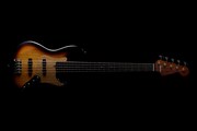 Deluxe Jazz Bass(R) V, Kazuki Arai Edition