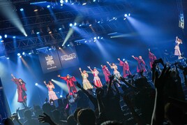 BiSH先輩に代わってEMPiRE×豆柴の大群が出演！カバーにも沸いた「TOKYO BiSH SHiNE」代替公演