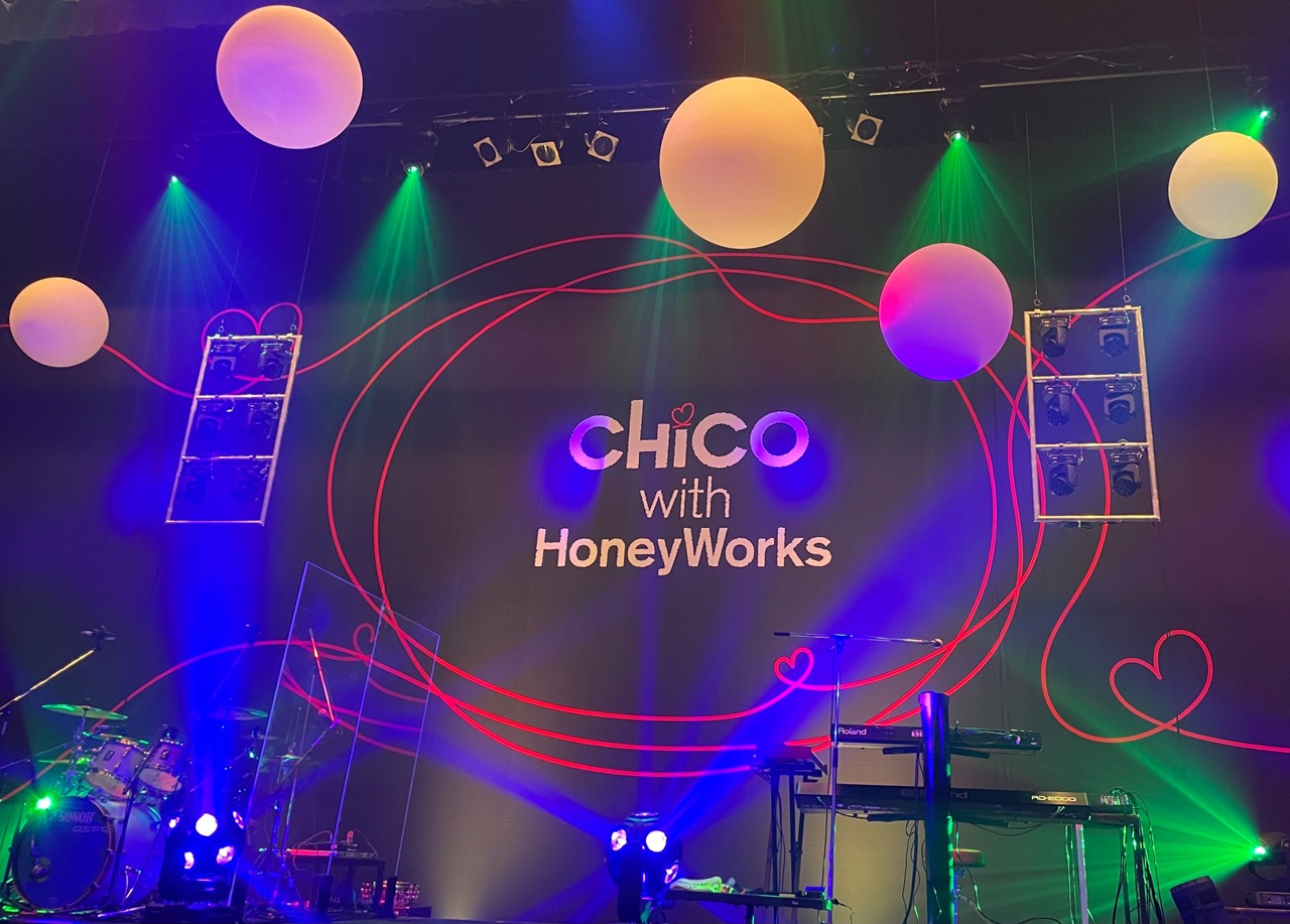 CHiCO with HoneyWorks「LAWSON presents CHiCO with HoneyWorks summer hall tour 2021 SEVEN PiECES」東京公演の様子。