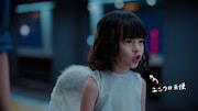 テレビCM「LifeとWear / MENジーンズ地下鉄篇」より。