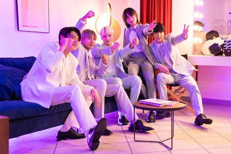 TOMORROW X TOGETHER smash.オリジナルコンテンツ「smash. Restaurant」収録の様子。