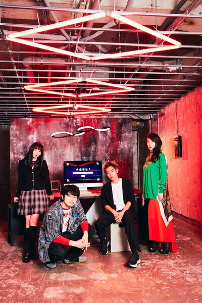 ドラマ「GOSSIP BOX」キービジュアル