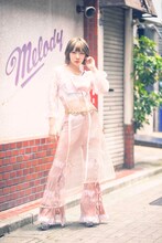 かてぃ「ファッションカルト」より。