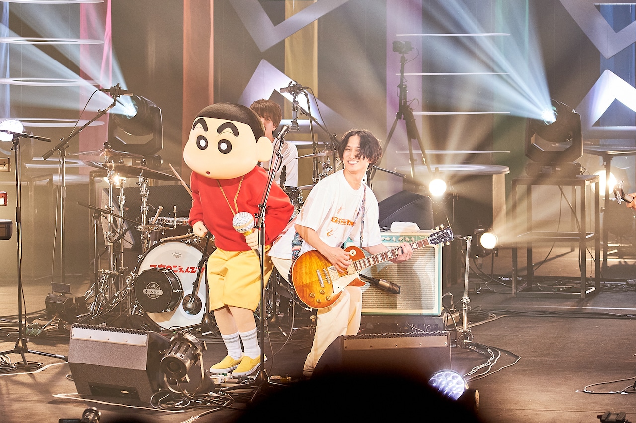 マカロニえんぴつがしんちゃんの地元でライブ、「オラはにん