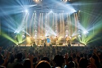 「マカロックツアーEXTRA in 春日部 ～しんちゃんも遊びに来るゾ！オラたちとおしり合いになってクレヨン♡篇～」の様子。（撮影：酒井ダイスケ）