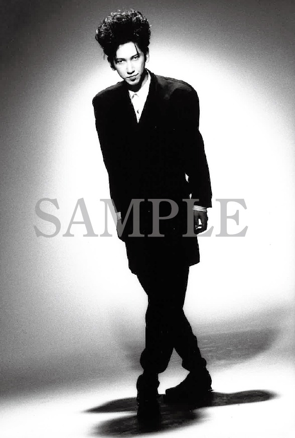 BOØWY「BOØWY Special Photo Book」に付属するポストカードのサンプル。