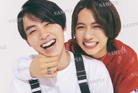 「SUPER★DRAGON OFFICIAL CALENDAR 2022」特典ポストカード サンプル (c)SDP