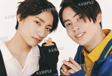 「SUPER★DRAGON OFFICIAL CALENDAR 2022」特典ポストカード サンプル (c)SDP