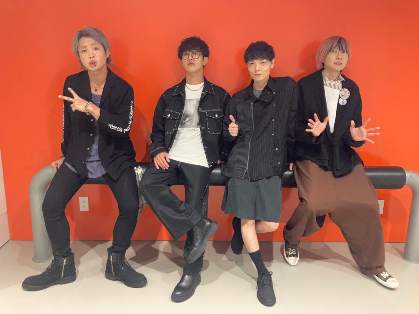 BLUE ENCOUNT