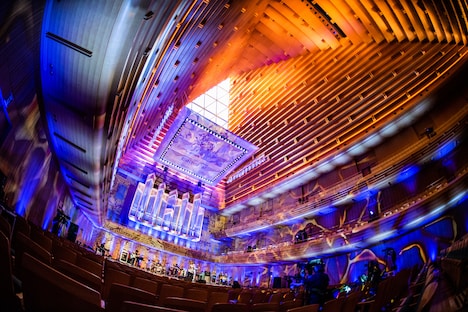 Official髭男dism 「Official髭男dism 『Editorial』発売記念ONLINE FREE LIVE」の様子。（撮影：溝口元海［be stupid］）