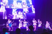 「＠JAM EXPO 2020-2021」でパフォーマンスするザ・コインロッカーズ。（撮影：溝口裕也）