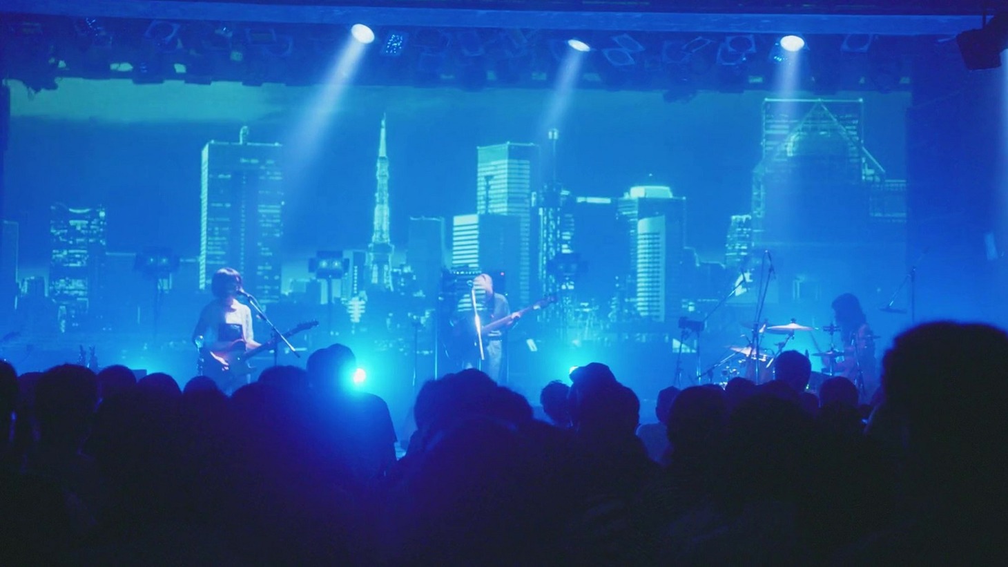 リーガルリリー「“東京”-リーガルリリー『the World Tour』追加公演＆『海の日』3rd Anniversary-」ライブ映像より。