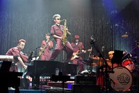 「ユニコーンツアー2021『ドライブしようよ』」千葉・森のホール21公演の様子。（撮影：三浦憲治［ライトサム］）