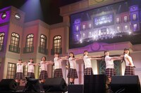 「さくら学院 The Final ～夢に向かって～」の様子。（写真提供：アミューズ）