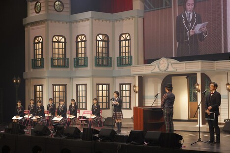 さくら学院閉校式の様子。（写真提供：アミューズ）