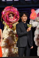 ローズと大泉洋。