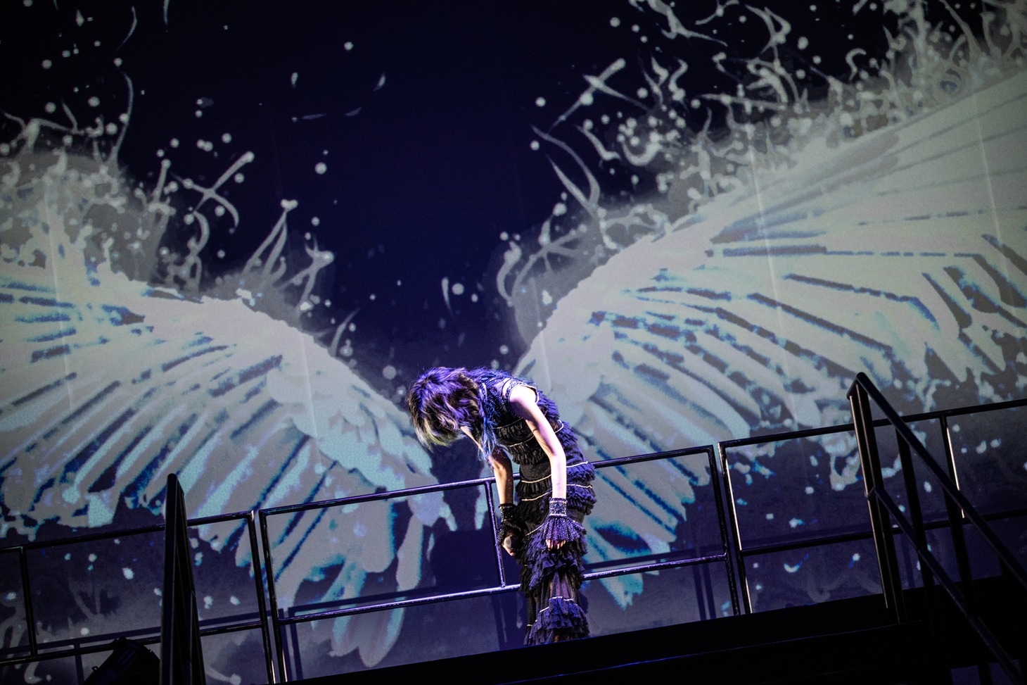 「MIKA NAKASHIMA CONCERT TOUR JOKER 2021」神奈川・パシフィコ横浜 国立大ホール公演の様子。（撮影：ハタサトシ）