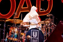 鈴木貴雄（Dr）（Photo by Viola Kam［V'z Twinkle］）