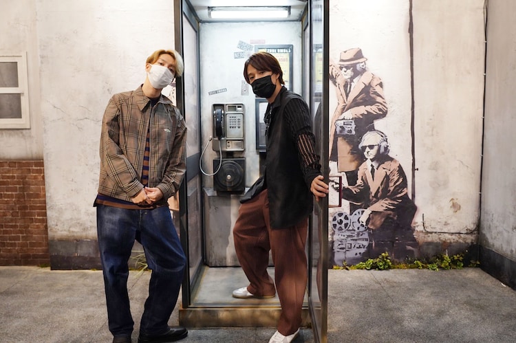 ストリートアートを街ごと再現 新たなスタイルの展覧会 バンクシーって誰 展 へ 7order真田佑馬 森田美勇人が日本に笑顔を届けるための記録 Pizza Wave S Note 音楽ナタリー編 Vol 5 音楽ナタリー